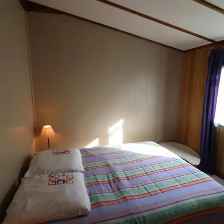 De Plain-pied Au Calme Avec Jardin Clos Pres D'aurillac, Ideal Pour Randonnees Et Villages Pittoresques - Fr-1-742-21 *